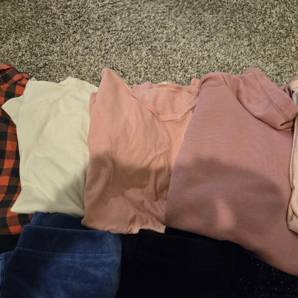 Lot of 19 Pieces Girl's Clothing 12-14 Crewcuts Tea Collection Vineyard Vines